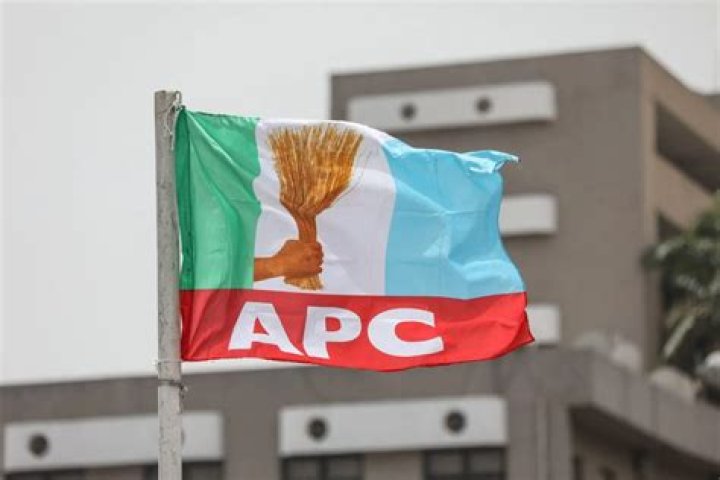 
2023: Get a good PR at least- OAP Do2tun slams political aspirants 