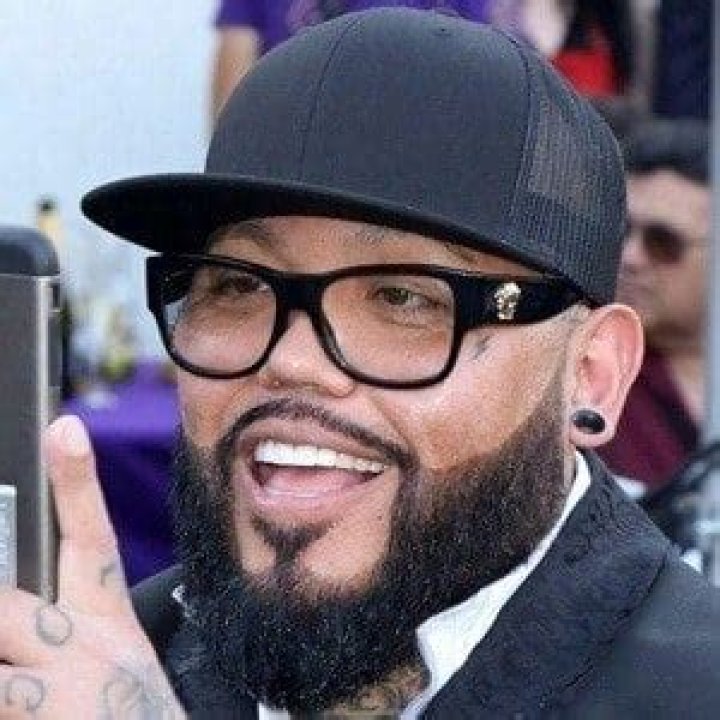 A.B. Quintanilla III - Age, Family, Bio