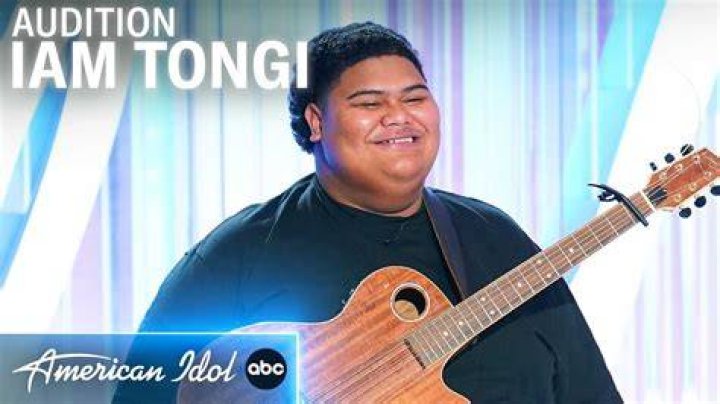 
“A diamond in the rough”: William Tongi’s rendition of “Monsters” on American Idol leaves viewers emotional 