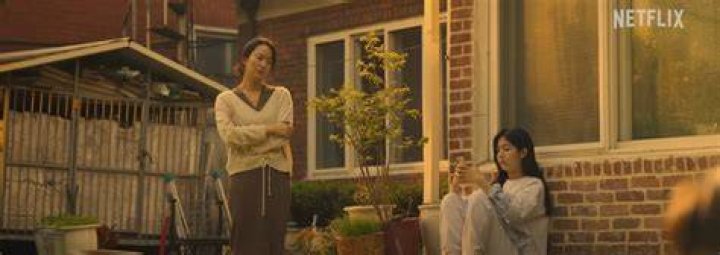 
A Model Family: Do Park Dong-ha and Eun-ju Die? 