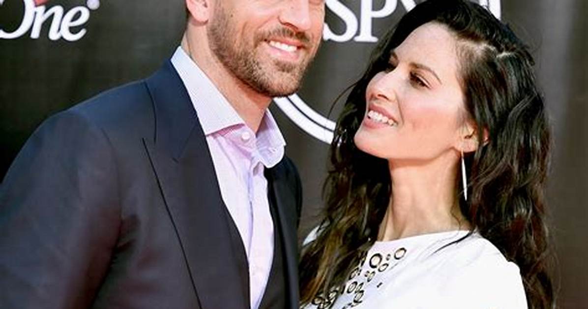 Aaron Rodgers' Wife: a Deep Dive into Their Relationship and Life Together
