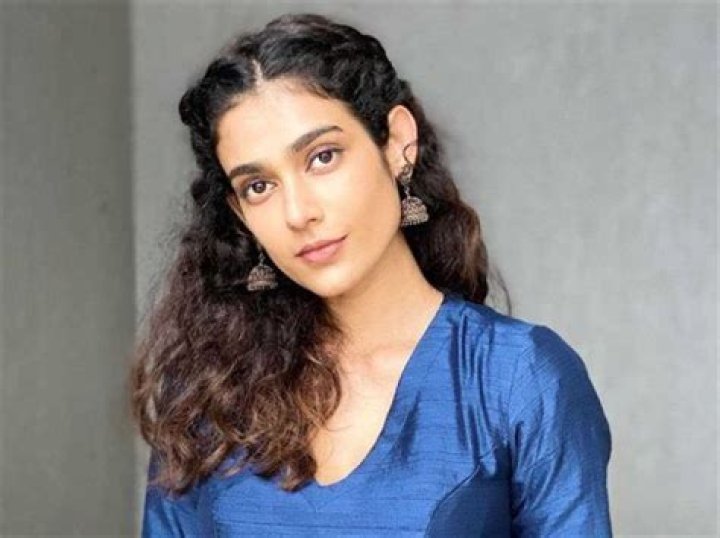 
Aatish Singh Height, Weight, Net Worth, Age, Birthday, Wikipedia, Who, Nationality, Biography 
