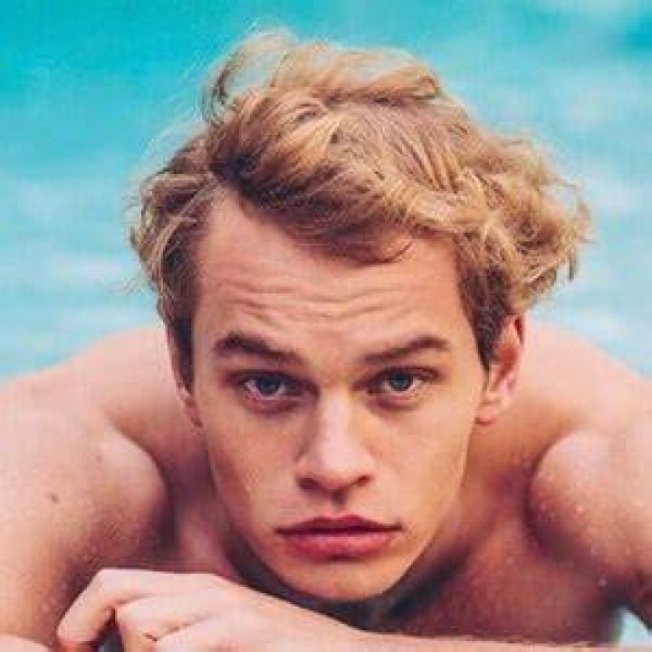 Aidan Scott - Age, Family, Bio