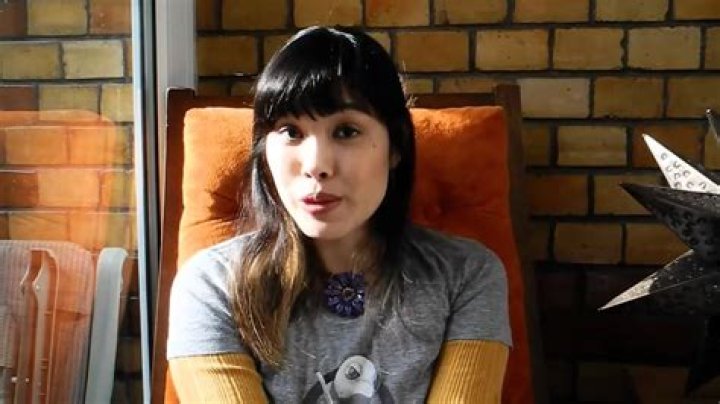 Alachia Queen чистая стоимость и предполагаемый доход Youtuber канала