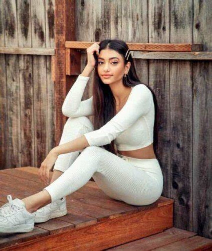 Alanna Panday - Age, Family, Bio