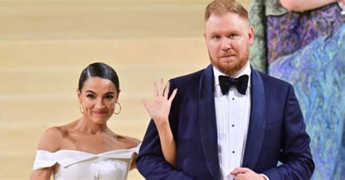 Alexandria Ocasio-Cortez’s Boyfriend Riley Roberts Wiki, Bio, Age, Height, Net Worth, Parents, Family and Instagram