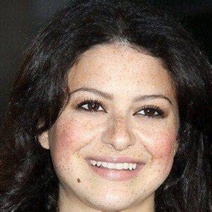 Alia Shawkat - Age, Family, Bio