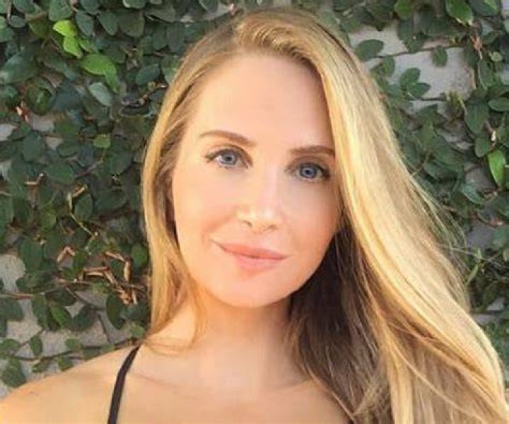 Amanda Elise Lee - Age, Family, Bio