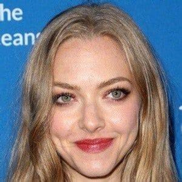 Amanda Seyfried - Age, Family, Bio