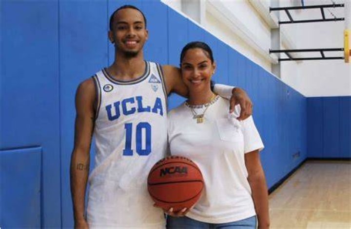 Amari Bailey - Age, Family, Bio