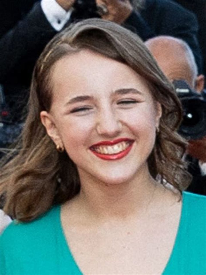 
Anne-Sophie Bowen-Chatet Height, Weight, Net Worth, Age, Birthday, Wikipedia, Who, Nationality, Biography 