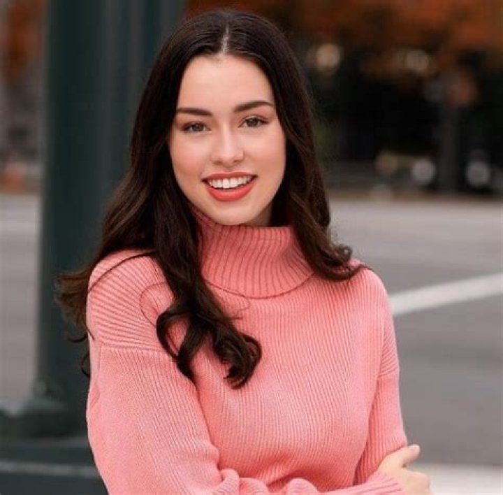 Anneliese Judge Height, Weight, Age, Net Worth, Facts