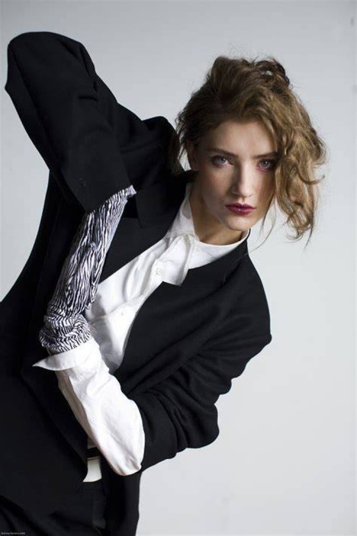 Anya Rozova - Age, Family, Bio