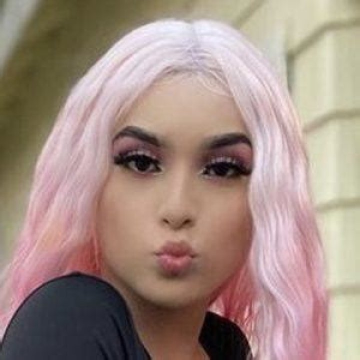 Ava Hinojosa - Age, Family, Bio