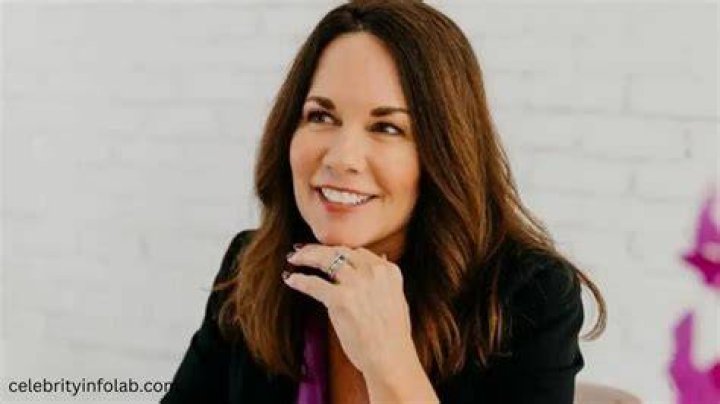 Beth Shuey Height, Weight, Net Worth, Age, Birthday, Wikipedia, Who, Nationality, Biography