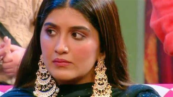
Bigg Boss 16: Choti Sarrdaarni fame Nimrit Kaur Ahluwalia confirmed to be a part of the show. 
