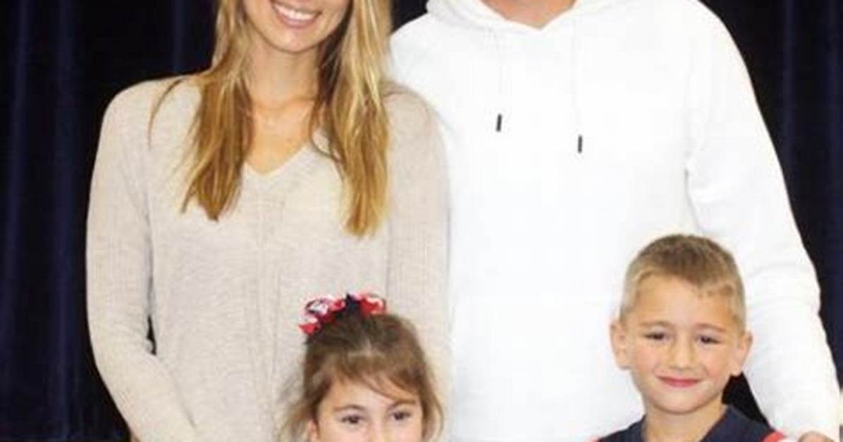 Brian Hoyer’s Wife Lauren Scrivens Wikipedia, Age, Biography, , Instagram, Children, Net Worth –