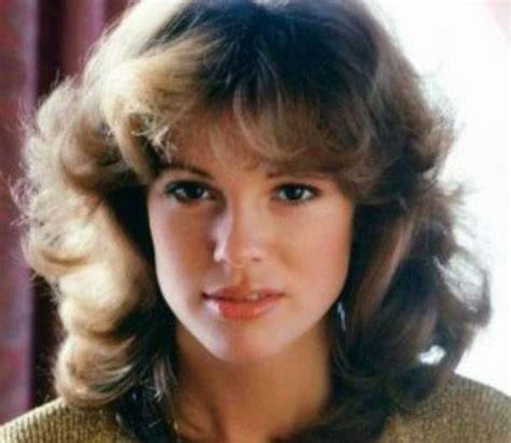 
Candis Loving Height, Weight, Net Worth, Age, Birthday, Wikipedia, Who, Instagram, Biography 