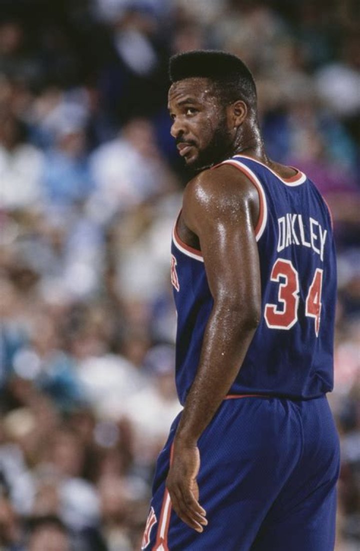 Charles Oakley Height, Weight, Net Worth, Age, Birthday, Wikipedia, Who, Nationality, Biography
