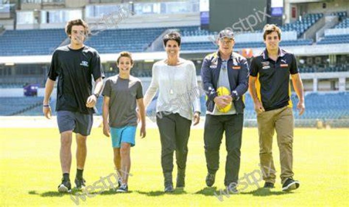 
Chris Waterman Wife – Is He Still Married To Jake Waterman Mother? Everything On AFL Coach 