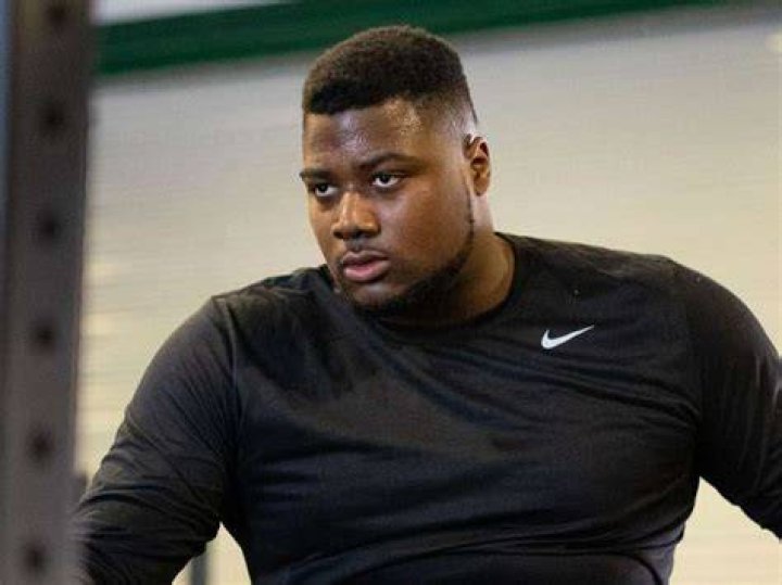 
Christian Barmore Height, Weight, Net Worth, Age, Birthday, Wikipedia, Who, Nationality, Biography 
