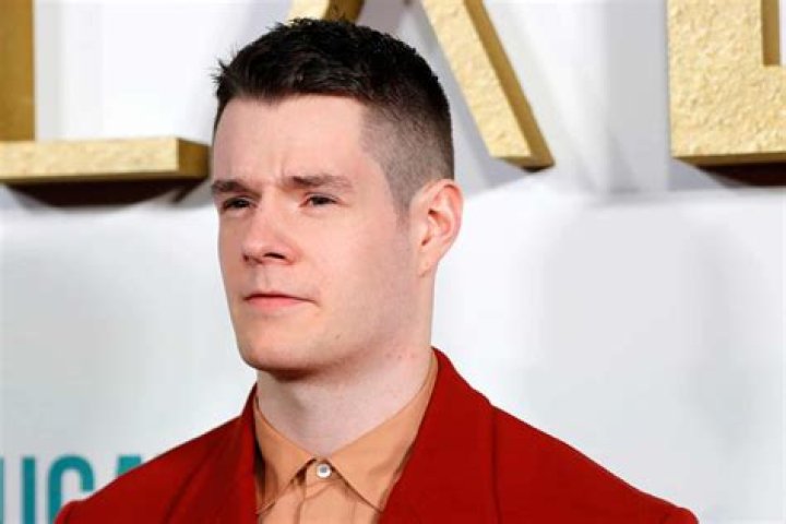 Connor Swindells Height, Weight, Net Worth, Age, Birthday, Wikipedia, Who, Nationality, Biography