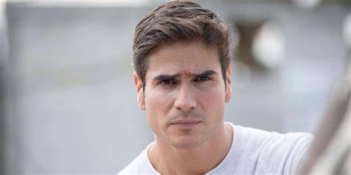 Daniel Arenas - Age, Family, Bio