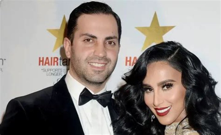 Dara Mir Wiki, Bio, Age, Height, Instagram, Net Worth 2020