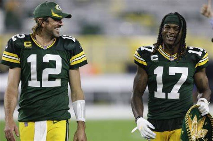 
Davante Adams Gets The NFL Franchise Tag- Will He Be Leaving The Packers As An Unrestricted Free Agent 