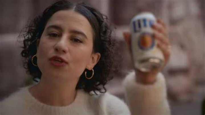 
Did the Miller Lite beer commercial release after Bud Light controversy? Viral claim debunked 