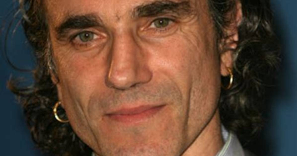 Discovering the Height of Daniel Day-Lewis: a Closer Look