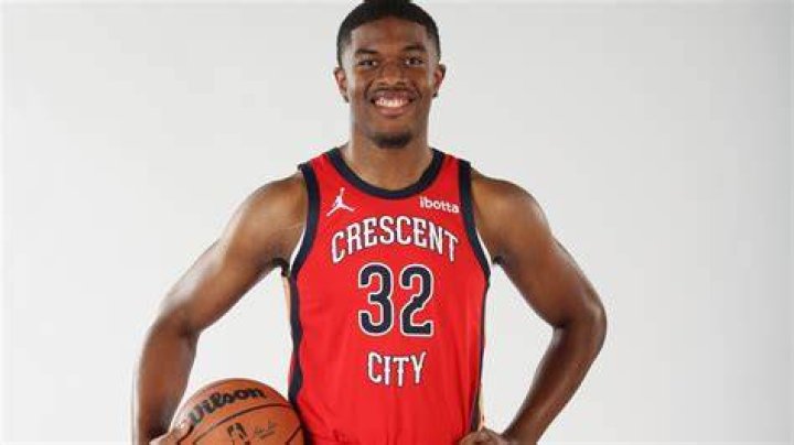 
E.J. Liddell is he gay? Meet the NBA Prospect’s Partner for 2022 