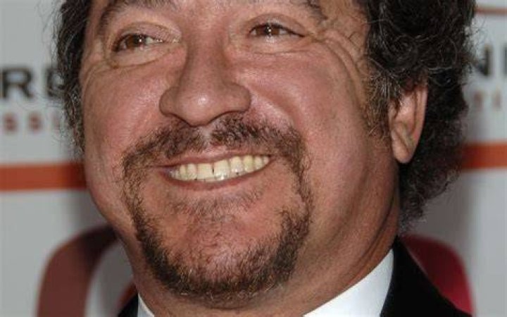 
Eddie Mekka Height, Weight, Net Worth, Age, Birthday, Wikipedia, Who, Nationality, Biography 