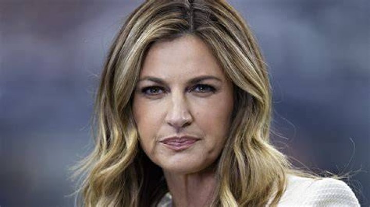 
Erin Andrews Feared For Her Life When Her Driver Fell Asleep In A Moving Vehicle: ‘It Was Awful’ 