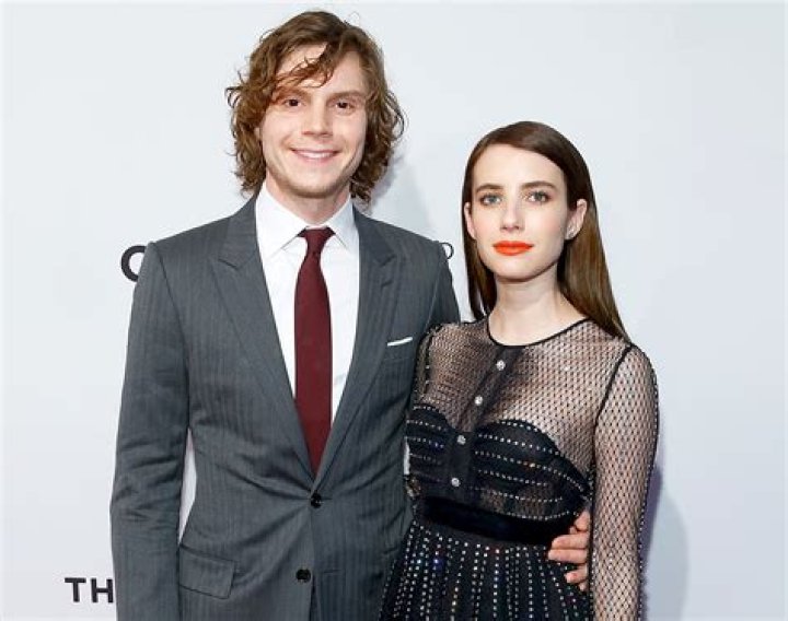 Evan Peters’ Relationship With Emma Roberts, Wife, Girlfriend and Net Worth