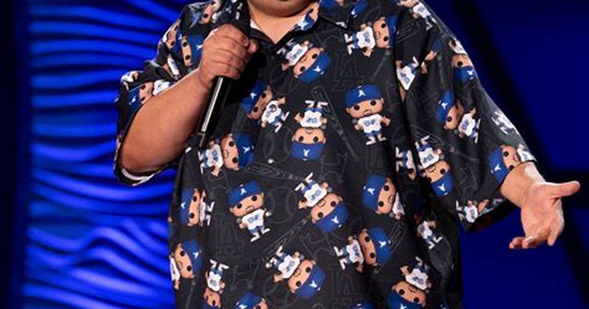 Exploring the Life of Gabriel Iglesias: His Wife and Son