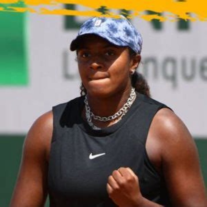 Hailey Baptiste Parents, Family, Boyfriend, Height, Net Worth