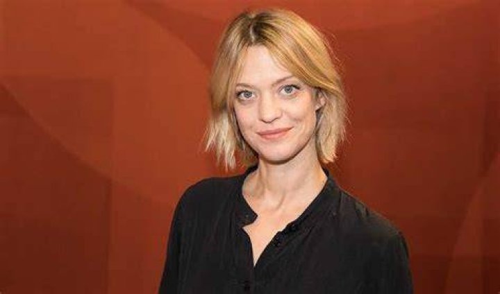 
Heike Makatsch Height, Weight, Net Worth, Age, Birthday, Wikipedia, Who, Nationality, Biography 
