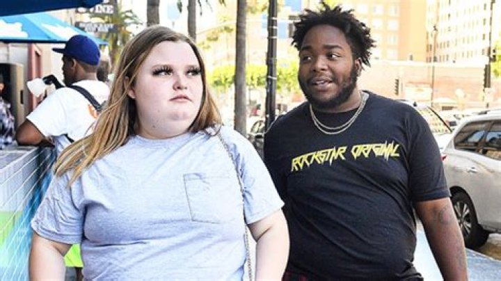 
Honey Boo Boo and Dralin Carswell Splitting Up, Video of Lamar Odom being “stabbed in the back” 