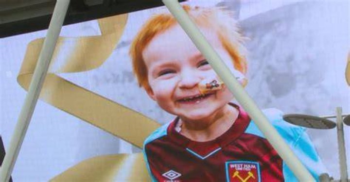 
How Did Isla Caton Die? West Ham Little Angel Death Cause Revealed On Twitter 