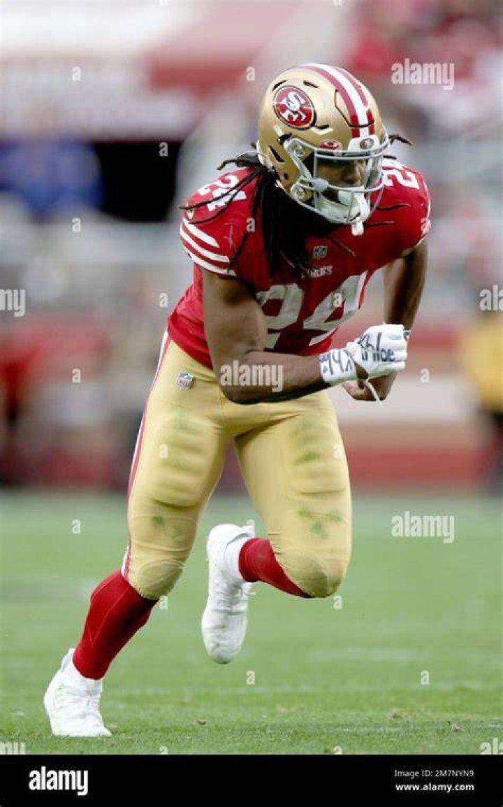 
How Well Do You Know Jordan Mason From 49ers? The Facts About The Running Back Prospect 