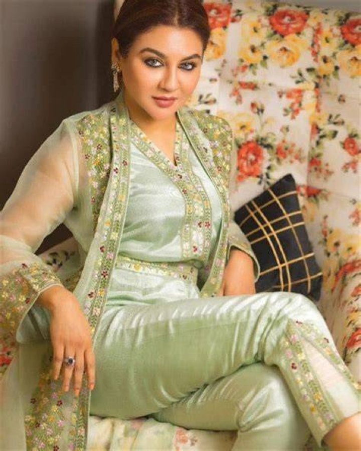 
Hui Ka Yan Height, Weight, Net Worth, Age, Birthday, Wikipedia, Who, Instagram, Biography 