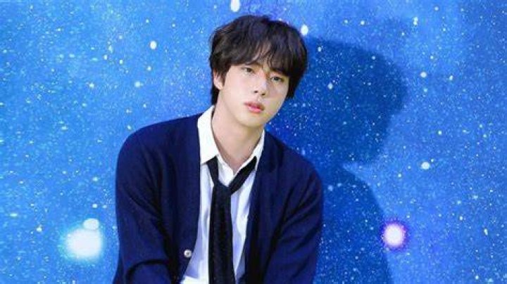 
“I’ll be back soon”: BTS’ Jin leaves a heartfelt message for ARMYs filmed prior to his enlistment 