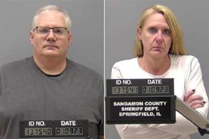 
Ill. Paramedics Were Called to Save Man’s Life. Now They’re Charged with Murder 