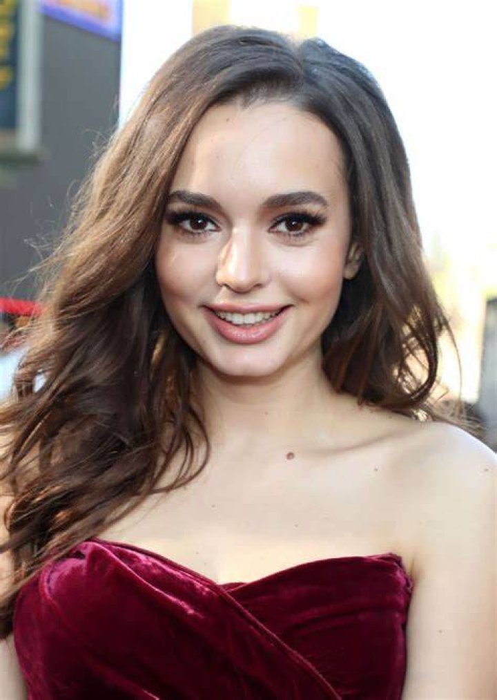 Ingrid Bisu Height, Weight, Net Worth, Age, Birthday, Wikipedia, Who, Nationality, Biography