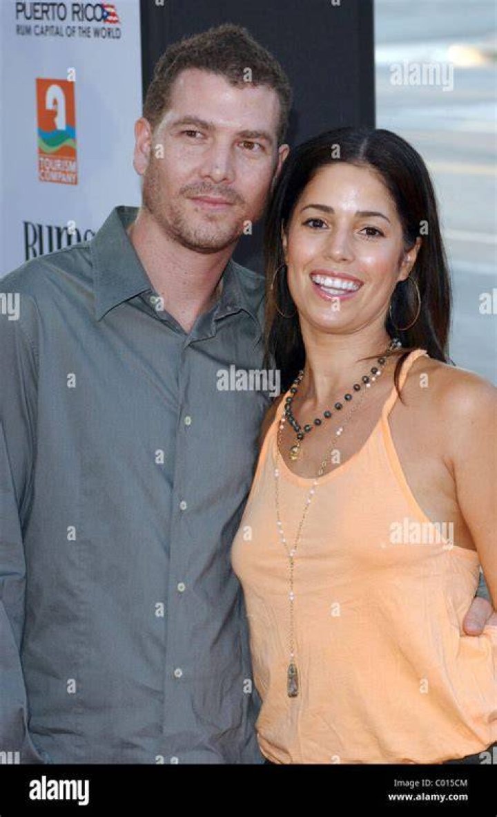 Inside 15 Years Of Togetherness Of Ana Ortiz With Her Husband Noah Lebenzon