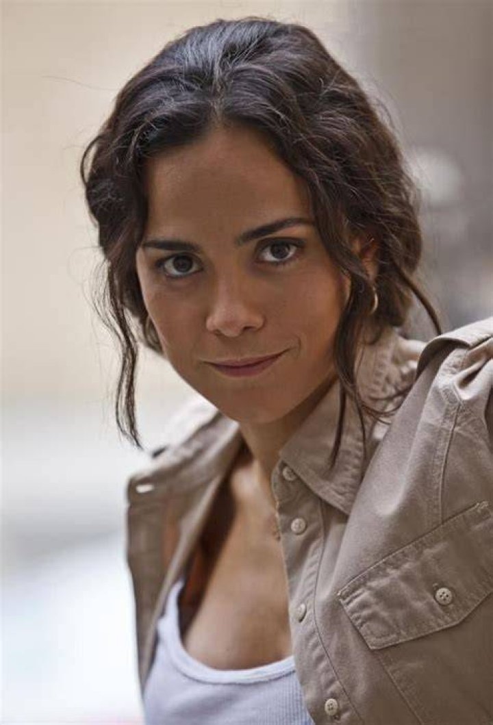 Inside Alice Braga’s Movie Career Exploits, Love Life and Personal Net Worth