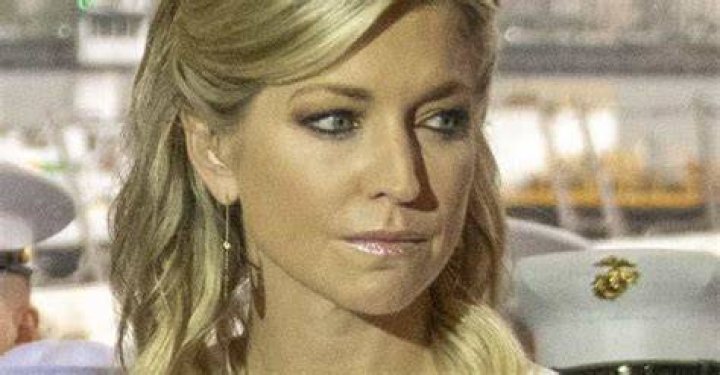 Is Ainsley Earhardt Related To Dale Earnhardt? Mother and Family Facts