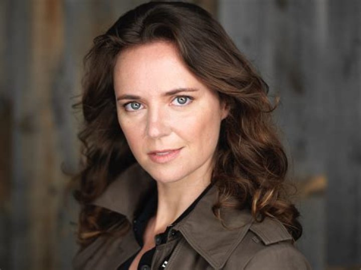 Is Clare Louise Frost A Designer Too? Biography And Career Details Of The Actress