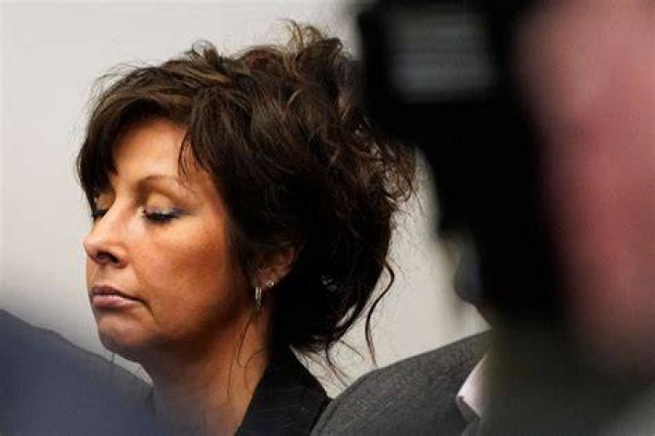 
Is Lynette Pesina Of Highland Sister of Suspect Robert? 
